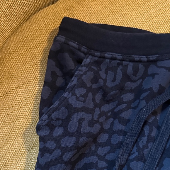 Nike Black Leopard Print Joggers - Picture 4 of 4